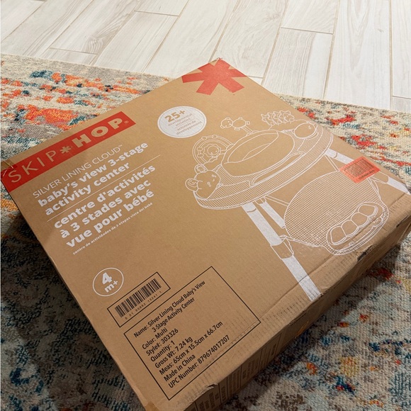 Skip Hop Interactive Activity Center - Picture 13 of 13